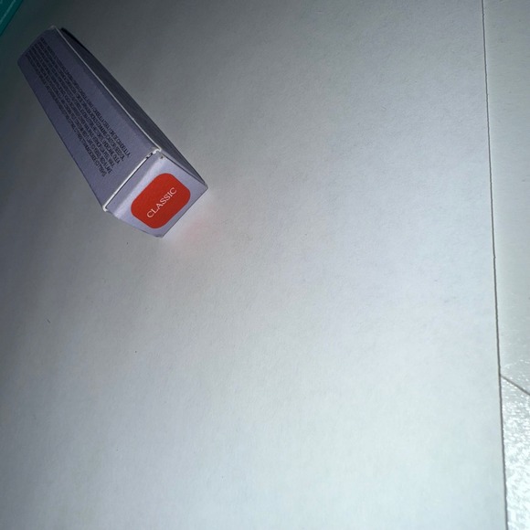 SAIE Lip Blur Matte Blurring Lipstick Classic 0025 Fl Oz New‎ - Picture 2 of 2